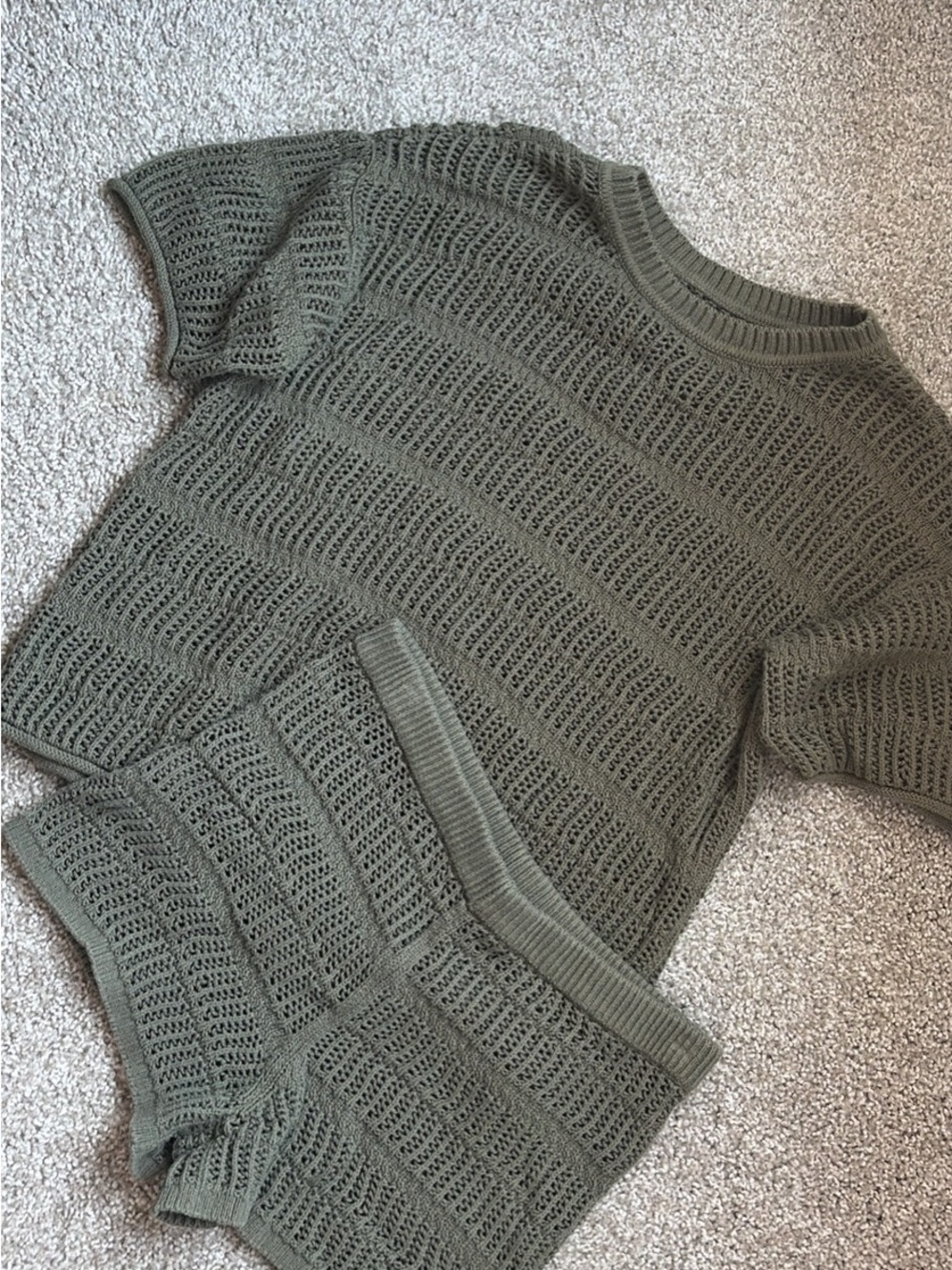 Aerie Olive Open-Knit Short Sleeve Swim Coverup Set. Med shorts/small top